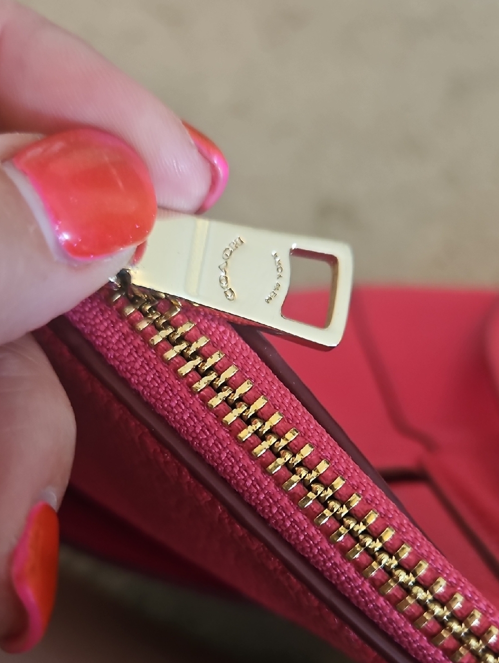 EUC Coach Ava Pink Pebble Leather Tote Bag - Signature Gold Logo - Picture 10 of 14